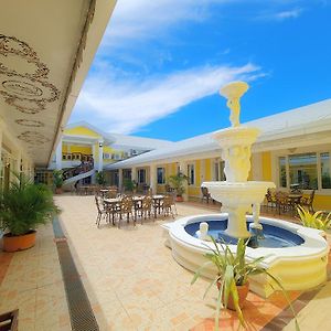 Fiesta Garden Hotel